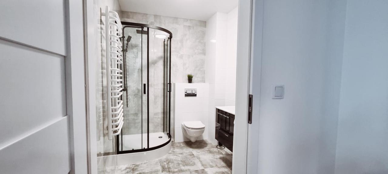 Sunny Apartment 8 Cracovia Esterno foto