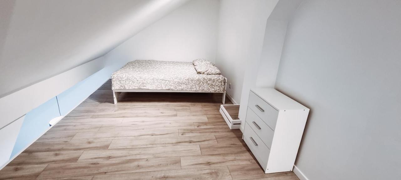 Sunny Apartment 8 Cracovia Esterno foto