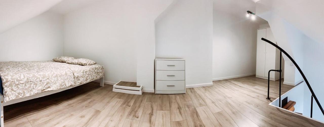 Sunny Apartment 8 Cracovia Esterno foto
